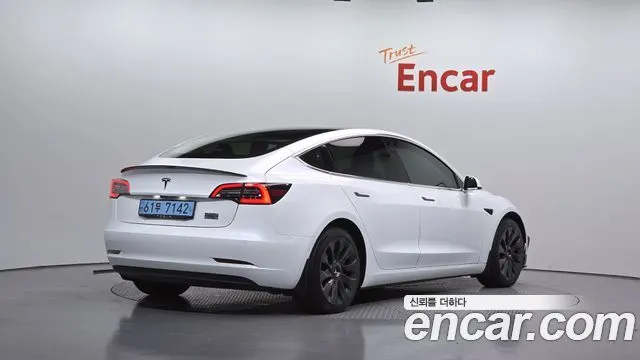 TESLA MODEL 3 — из Кореи под ключ