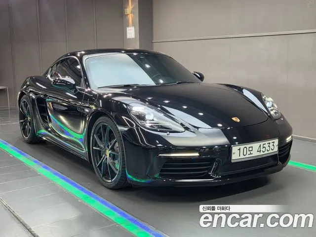 PORSCHE 718 CAYMAN 2018