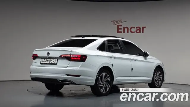 VOLKSWAGEN JETTA — из Кореи под ключ