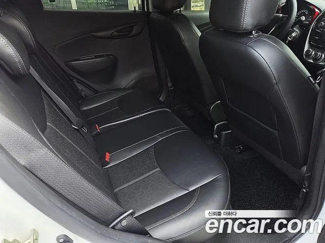 CHEVROLET SPARK 2017 — 161 237 км, белый, Корея — под ключ — фото 10