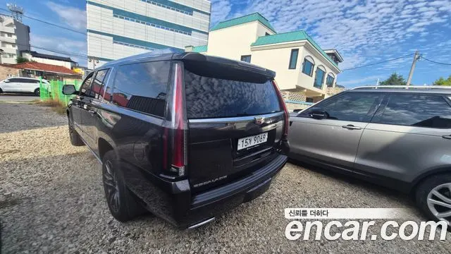 CADILLAC ESCALADE 2018 — 120 700 км, серый, Корея — под ключ — фото 4