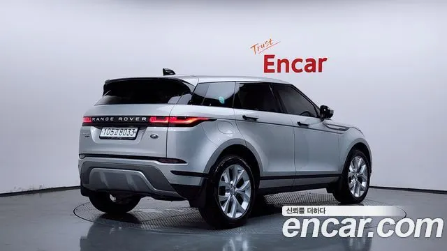 LAND ROVER RANGE ROVER EVOQUE 2020 — 30 479 км, серебристый, Корея — под ключ — фото 1