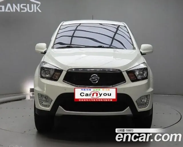 KGM KORANDO SPORTS 2017 — 177 494 км, белый, Корея — под ключ — фото 12
