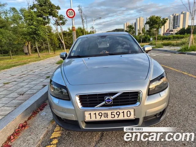 VOLVO C30 2009 — 95 000 км, серебристо-серый, Корея — под ключ — фото 3