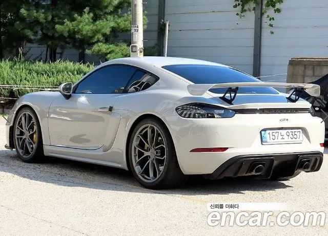 PORSCHE 718 CAYMAN 2023 — 22 351 км, серебристо-серый, Корея — под ключ — фото 3
