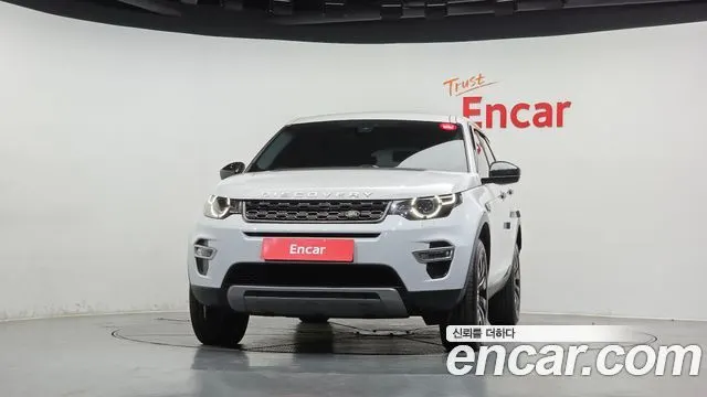 LAND ROVER DISCOVERY SPORT 2018 — 149 007 км, белый, Корея — под ключ — фото 3
