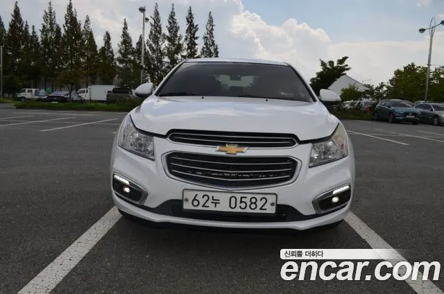 CHEVROLET AMAZING NEW CRUZE5 2015