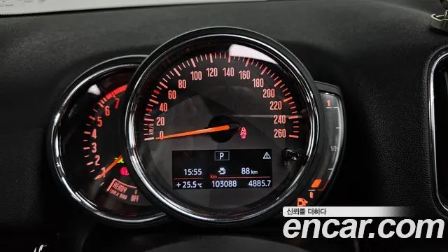 MINI COOPER COUNTRYMAN 2020 — 103 088 км, серебристо-серый, Корея — под ключ — фото 8