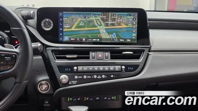 LEXUS ES300H 2025 — 14 274 км, светло-золотистый, Корея — под ключ — фото 12
