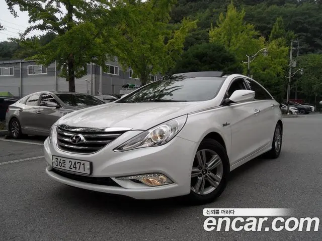 HYUNDAI SONATA THE BRILLIANT 2013