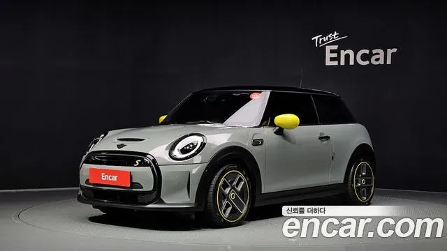 MINI COOPER ELECTRIC 2023