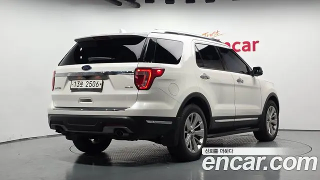 FORD EXPLORER — из Кореи под ключ