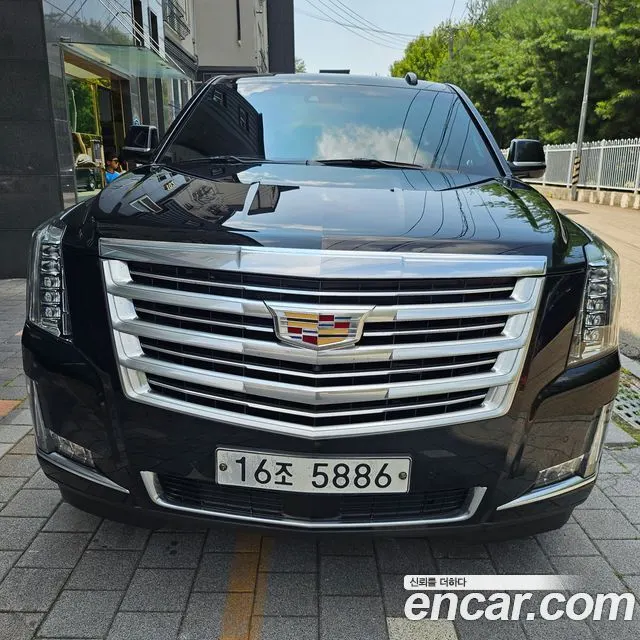 CADILLAC ESCALADE 2019