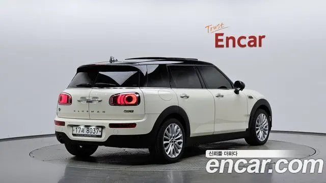 MINI COOPER CLUBMAN 2019