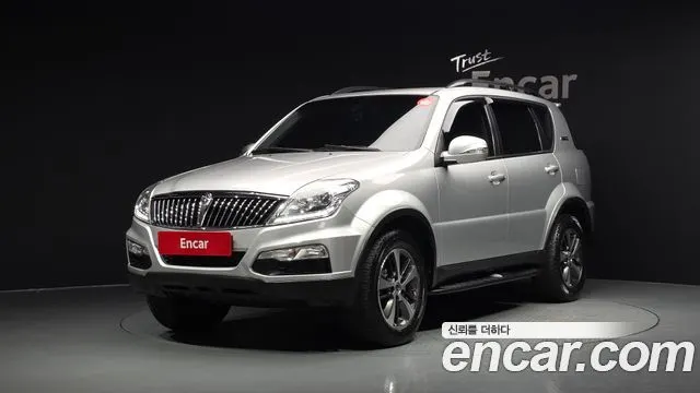 KGM REXTON W 2015