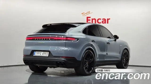PORSCHE CAYENNE 2024 — 11 945 км, светло-серебристый, Корея — под ключ — фото 2
