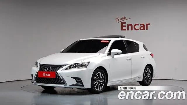 LEXUS CT200H — из Кореи под ключ