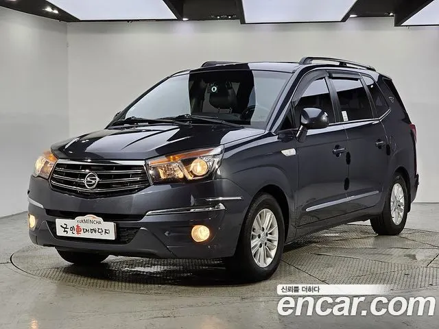 KGM KORANDO TURISMO 2015
