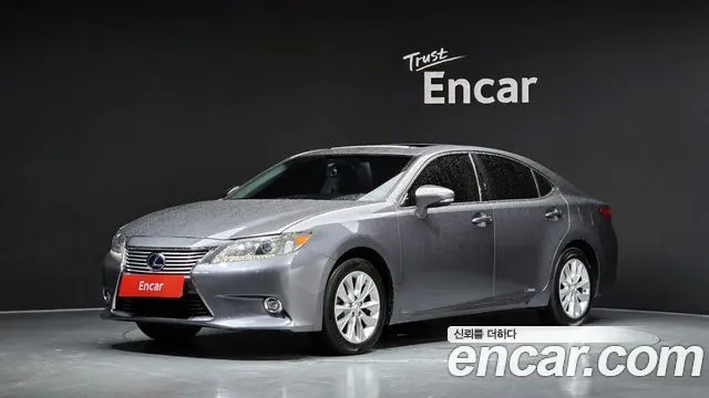LEXUS ES300H — из Кореи под ключ