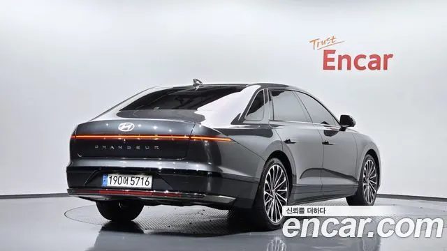 HYUNDAI GRANDEUR HYBRID — из Кореи под ключ