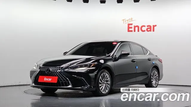 LEXUS ES300H — из Кореи под ключ