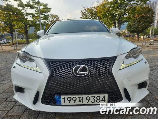 LEXUS IS250 2014