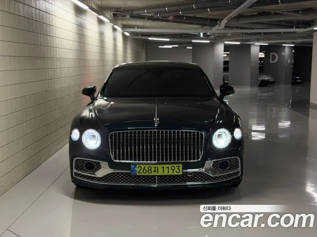 BENTLEY FLYING SPUR 2022