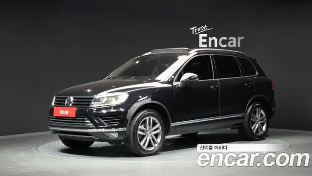 VOLKSWAGEN TOUAREG 2016
