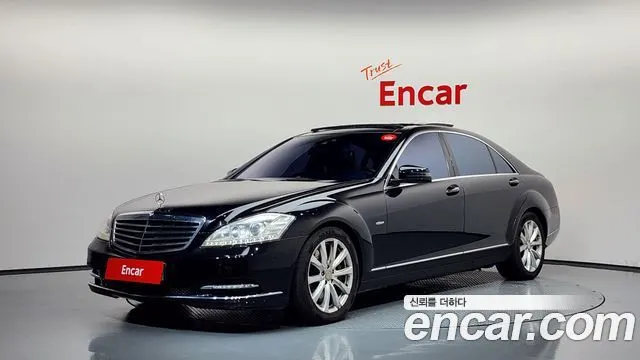 MERCEDES-BENZ S-CLASS W221 2011