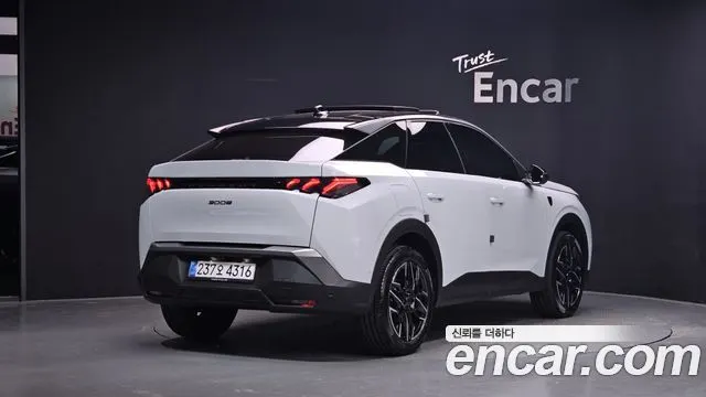 PEUGEOT 3008 — из Кореи под ключ
