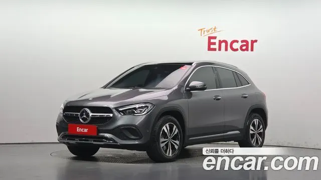 MERCEDES-BENZ GLA-CLASS H247 2021