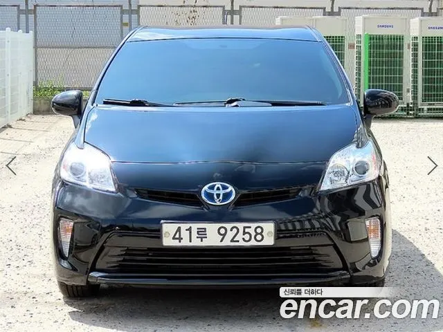 TOYOTA PRIUS — из Кореи под ключ