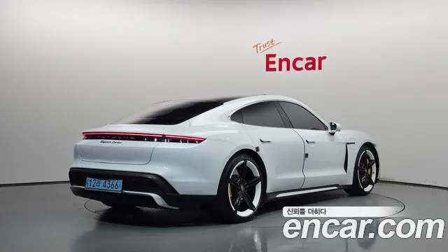 PORSCHE TAYCAN — из Кореи под ключ