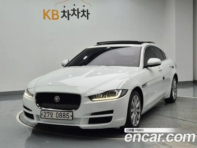 JAGUAR XE 2016