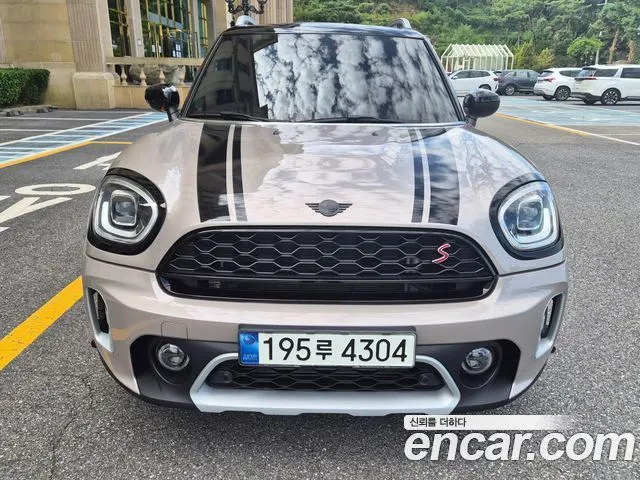 MINI COOPER COUNTRYMAN 2022 — 53 513 км, светло-золотистый, Корея — под ключ — фото 1