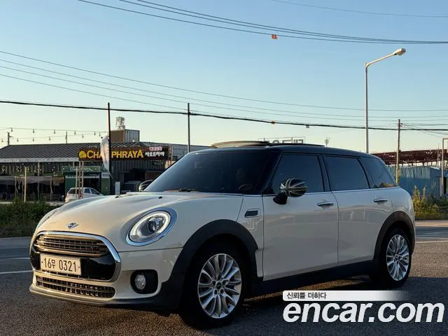 MINI COOPER CLUBMAN 2016