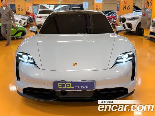 PORSCHE TAYCAN — из Кореи под ключ