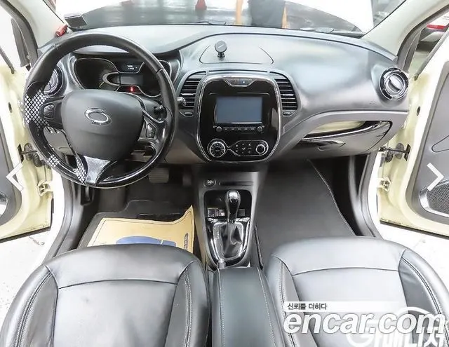 RENAULT KOREA QM3 2015 — 76 881 км, белый-перламутр, Корея — под ключ — фото 10