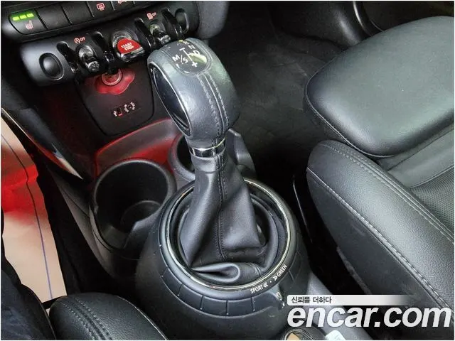 MINI COOPER D 2014 — 91 612 км, белый-перламутр, Корея — под ключ — фото 9