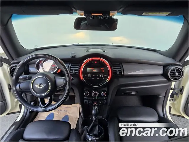 MINI COOPER D 2014 — 91 612 км, белый-перламутр, Корея — под ключ — фото 10