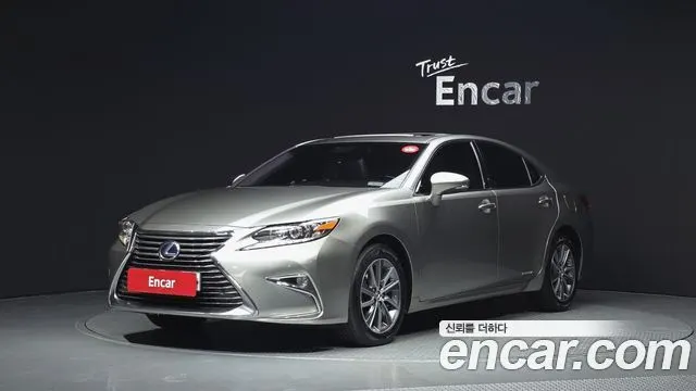LEXUS ES300H — из Кореи под ключ