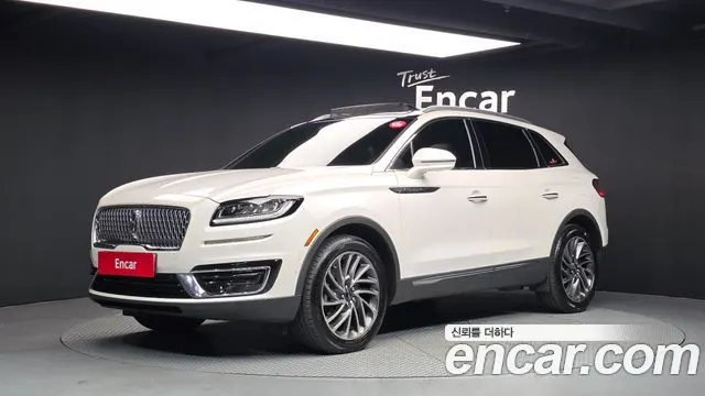 LINCOLN NAUTILUS 2019