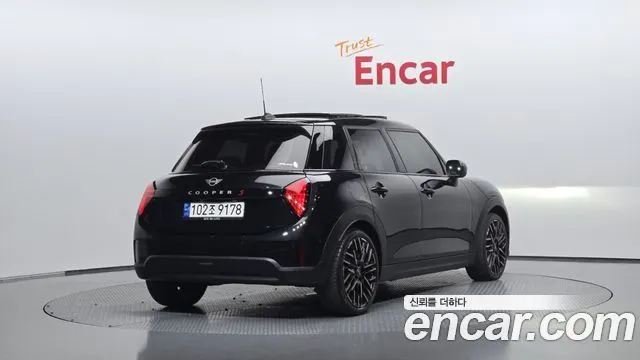 MINI COOPER S — из Кореи под ключ