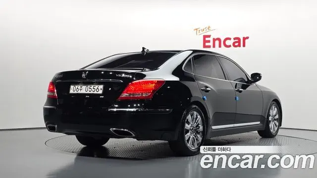 HYUNDAI EQUUS — из Кореи под ключ