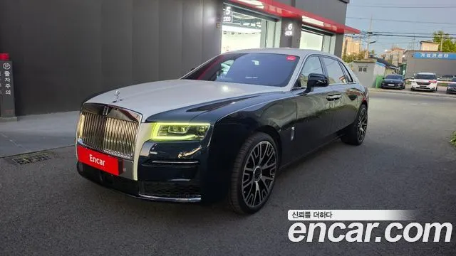 ROLLS-ROYCE GHOST 2021