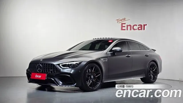 MERCEDES-BENZ AMG GT 2019