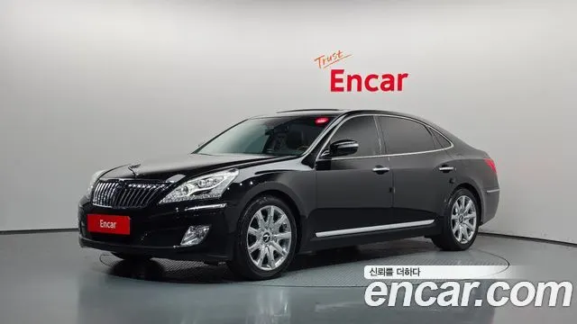HYUNDAI EQUUS 2012