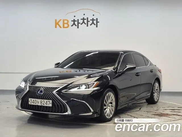 LEXUS ES300H — из Кореи под ключ