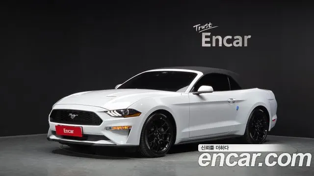 FORD MUSTANG 2021