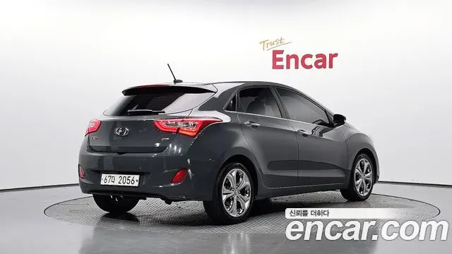 HYUNDAI I30 2012